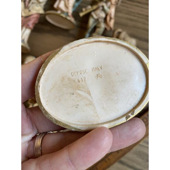 Vintage Italian Nativity Set 11 Piece Hand Painted Resin Figures Italy - Picture 8 of 8